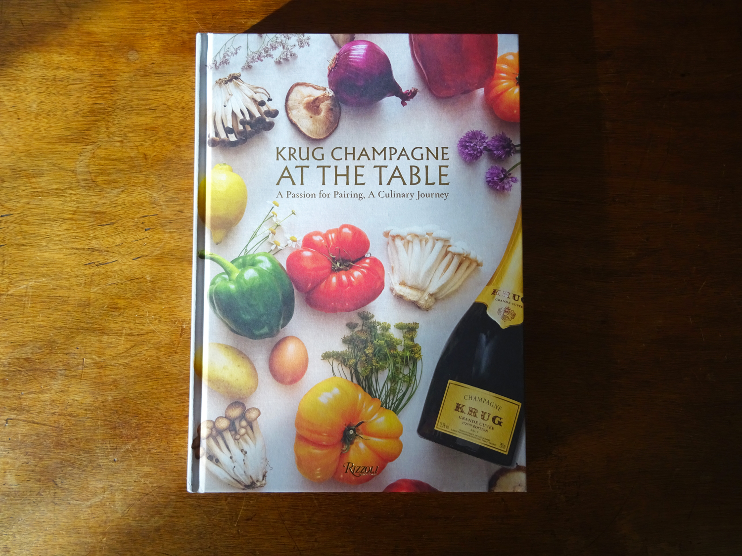 Photo de la couverture du livre Krug Champagne at the Table.