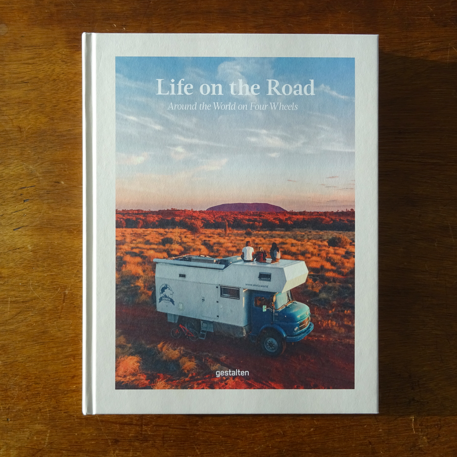 Couverture du livre Life on the road